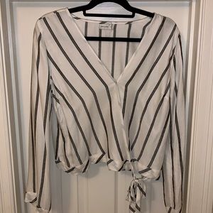 Striped Tied Blouse 🌙